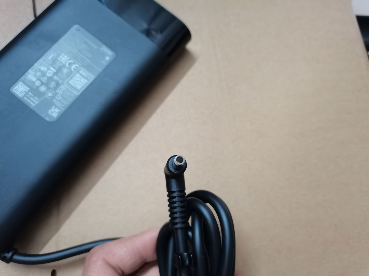 OEM 19.5V 11.8A M35733-001 TPN - Pc Gaming Hp のレビューと価格