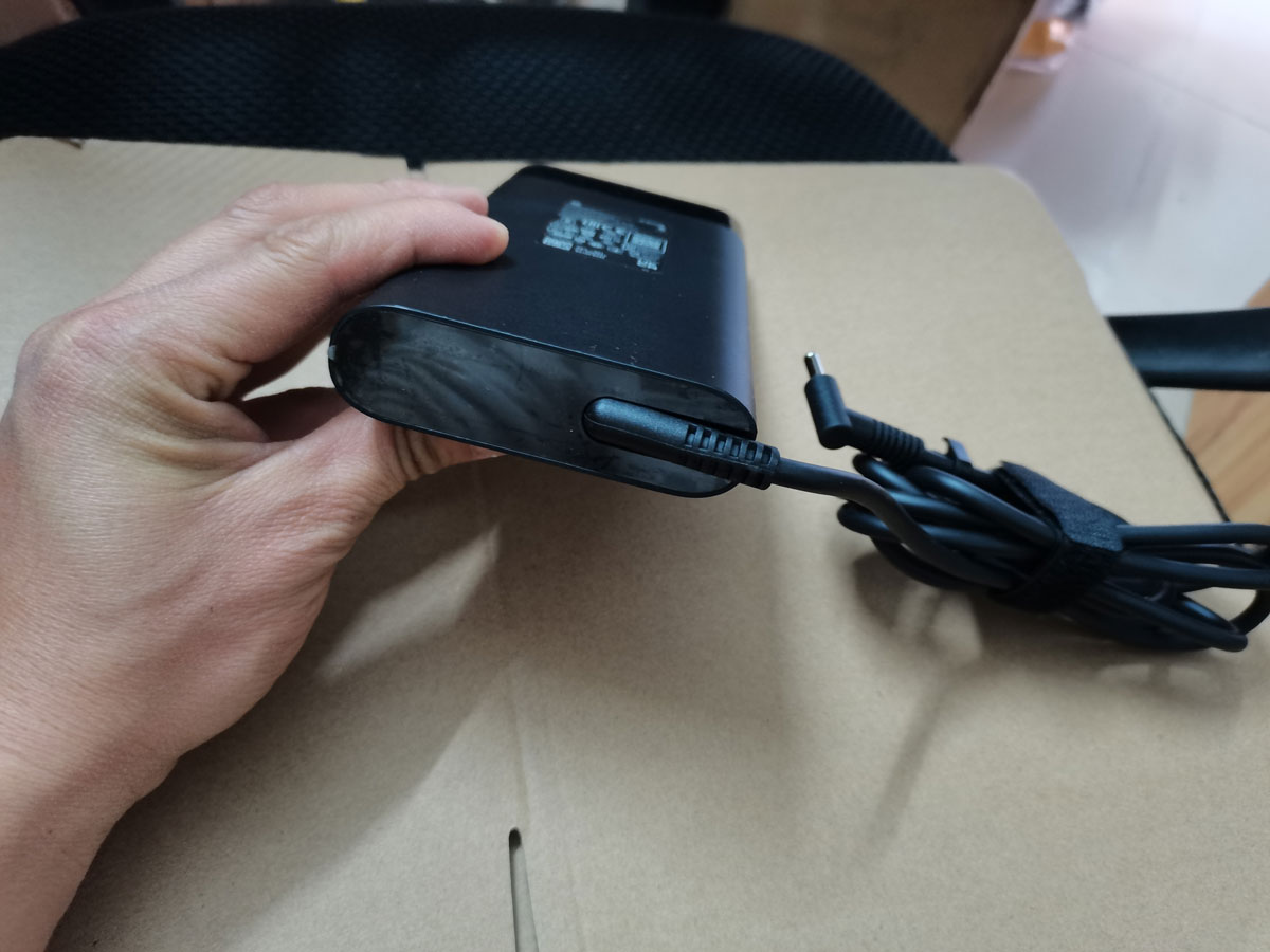 OEM 19.5V 11.8A M35733-001 TPN - Pc Gaming Hp のレビューと価格